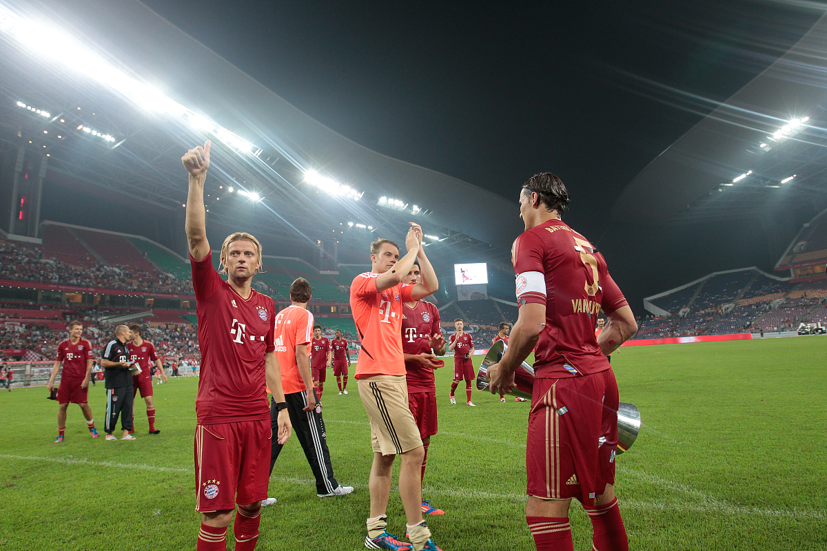 拜仁慕尼黑主场大胜马德里竞技，提前晋级的简单介绍